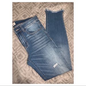 Mid rise sneak peek jeans. Size 7